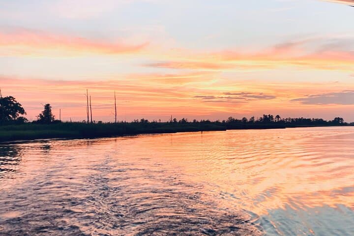 Cape Fear River Sunset Cruise with Live Music — Wilmington Evening Boat Tour