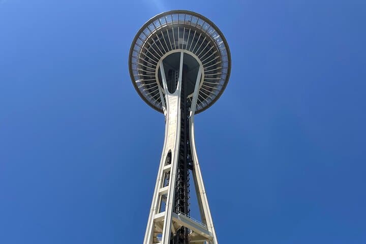 Seattle Sightseeing: Guided Scenic Tour + 24/48‑Hour Hop‑On Hop‑Off Pass photo 3