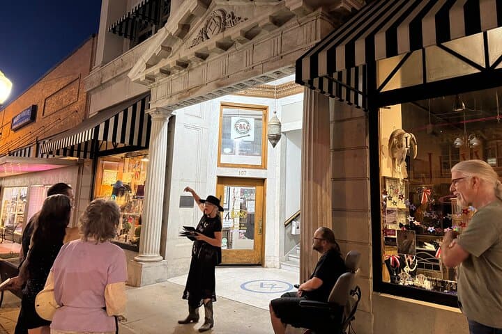 Ghosts of Downtown Prescott: Haunted History Walking Tour of Whiskey Row