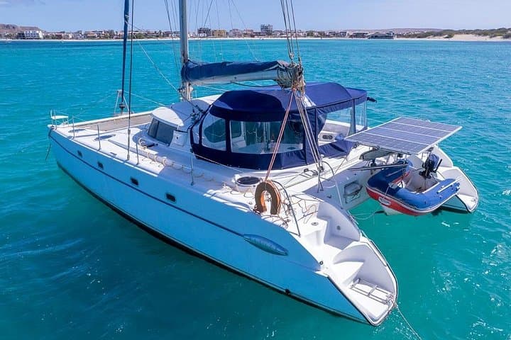 Sailing Sal Rei Bay: Catamaran Day with Onboard Meal in Boa Vista photo 1