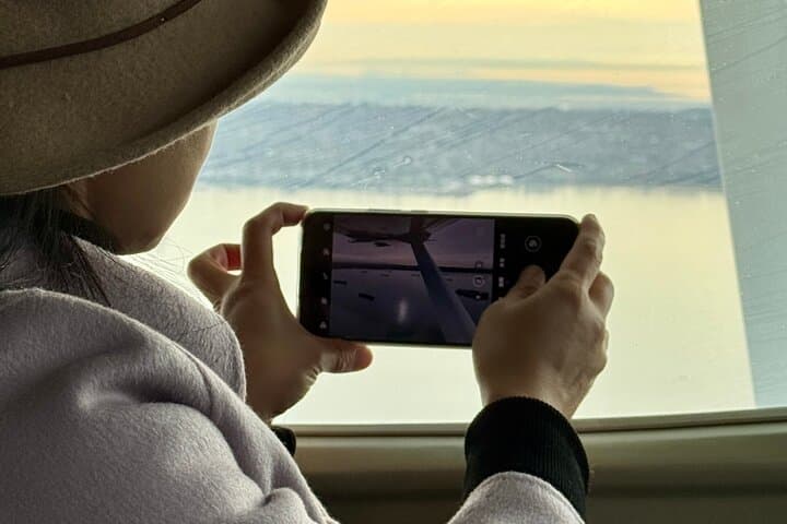 Seaplane Tour Over Vancouver: Scenic Coastal Mountain Experience photo 4