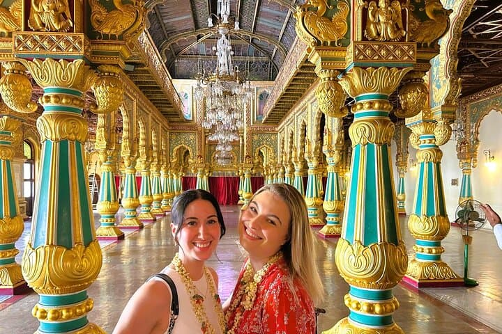 Best of Mysore: Somnathpur Temple & Srirangapatna Day Tour from Bangalore