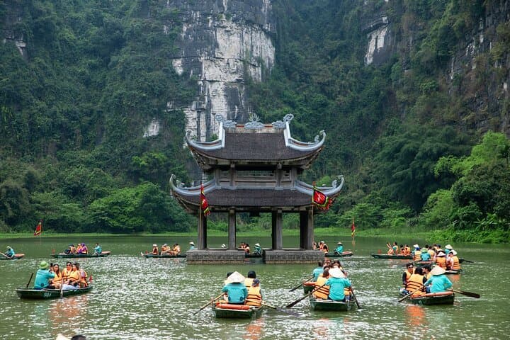 Full-Day Ninh Binh: Hoa Lu, Trang An & Mua Caves from Hanoi photo 2