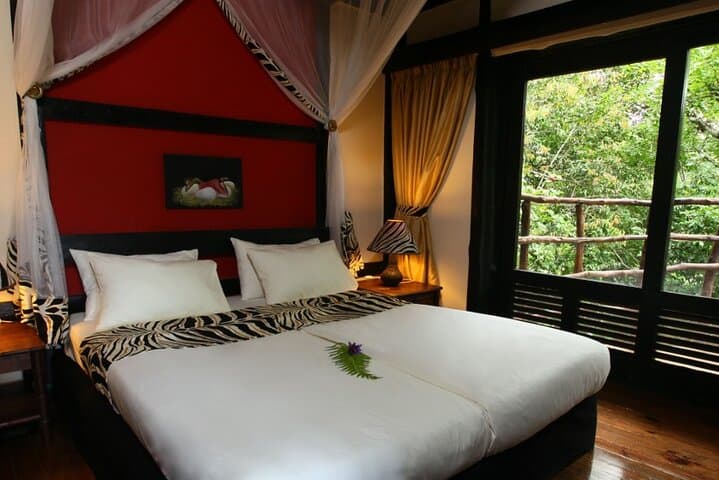 Overnight Safari to Shimba Hills: Game Drives, Sheldrick Falls & Sable Antelope photo 6