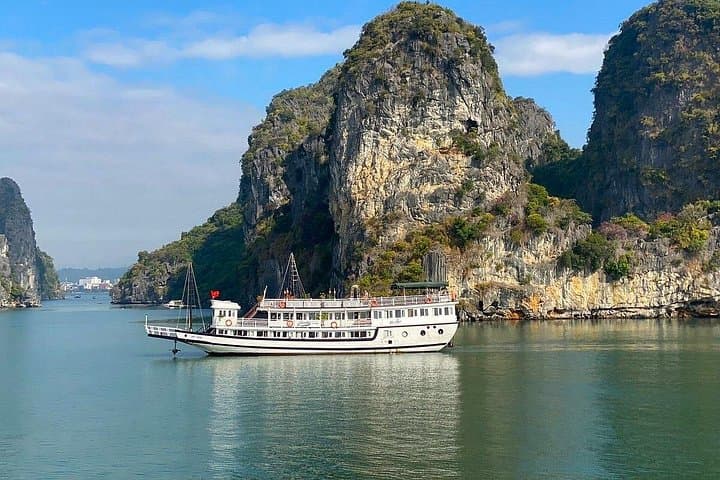 Bai Tu Long Bay 2-Day Overnight Cruise: Kayaking, Thien Canh Son Cave & Sunset at Sea photo 1
