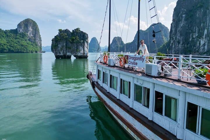 Dragonfly Halong Bay 4-Hour Cruise to Thien Cung Cave from Hanoi photo 1