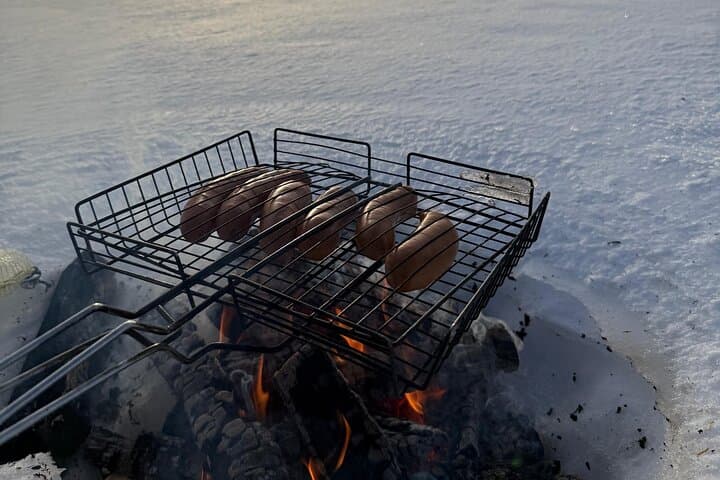 3-Day Lapland Aurora Adventure: Huskies, Reindeer & Snowmobile in Rovaniemi photo 6