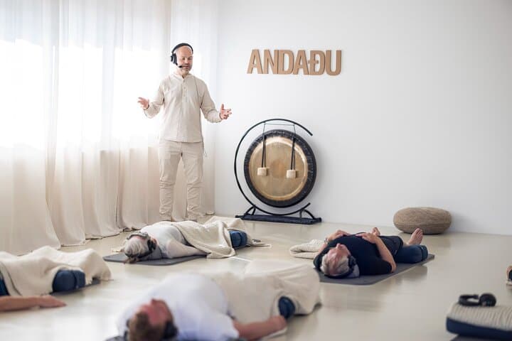 Reykjavík Breathwork and Cold-Plunge with Andri — 1-Hour Transformational Session