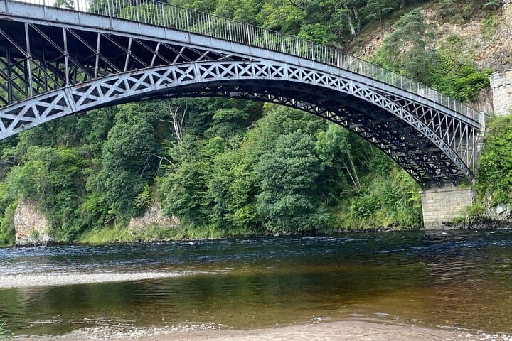 Glenfiddich Distillery Explorer: Speyside Whisky Tour with Tasting & River Spey Views photo 4
