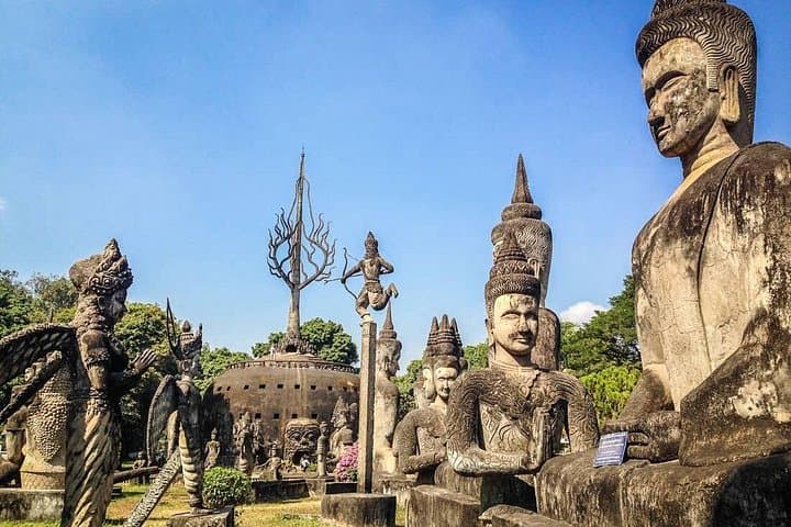Vientiane by Bike: Full-Day Private Tour to That Luang & Buddha Park photo 4