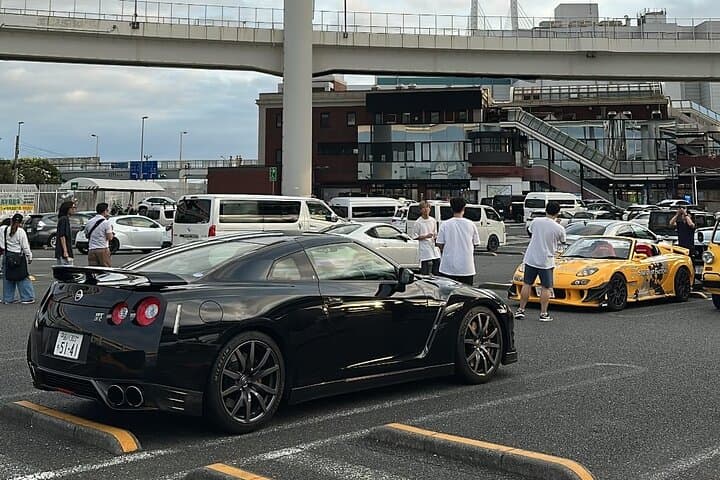 Tokyo Night Tour: Daikoku JDM Car Meet & GTR-R35 Ride photo 2