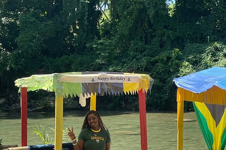 Bamboo Rafting on White River — Ocho Rios Hotel Pickup photo 4
