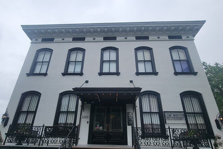Spirits with the Spirits: Haunted Lemp Mansion Ghost Tour in St. Louis
