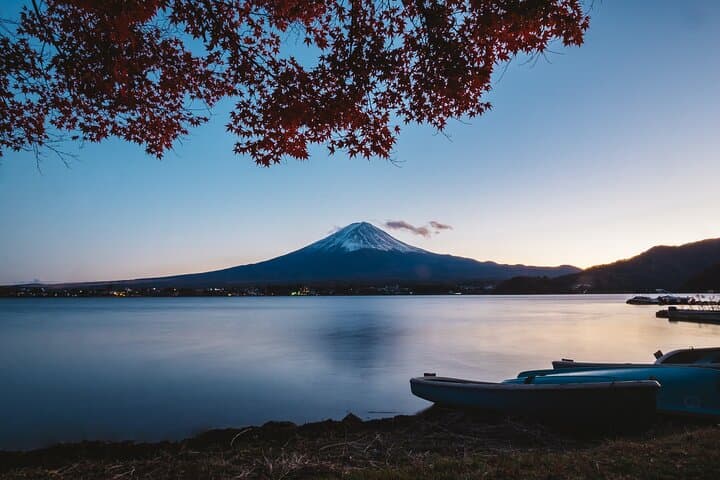 Mount Fuji Five Lakes Private Tour: Best Views, Lakes & Cultural Stops photo 6