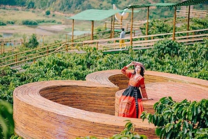 Discover Da Lat Countryside: Waterfalls, Coffee Farms & Local Crafts photo 6