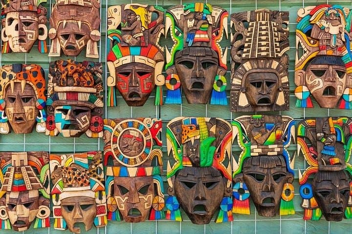 Cancun City Highlights: Private 3-Hour Market, Ruins & Beach Tour photo 2