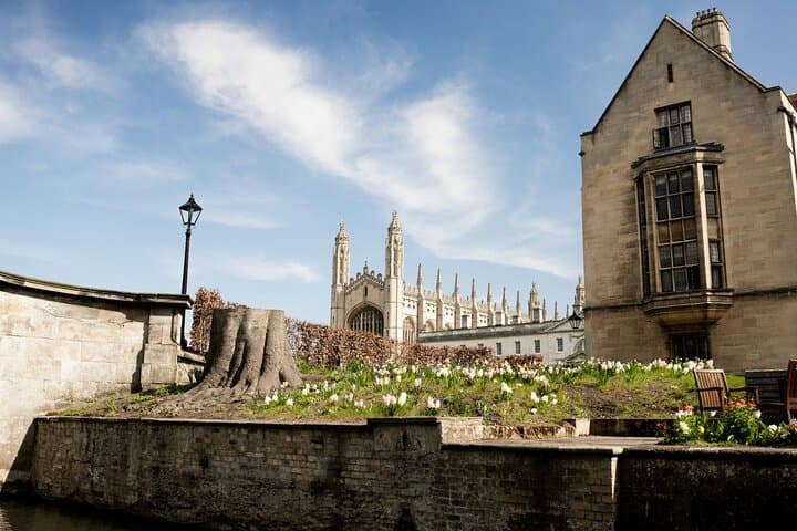Private Cambridge Walk and Punting Tour with King's College Chapel photo 5