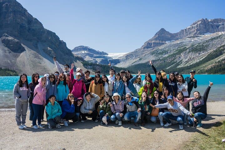 Rockies Summer Explorer: 4-Day Vancouver to Banff Mountain Tour photo 2