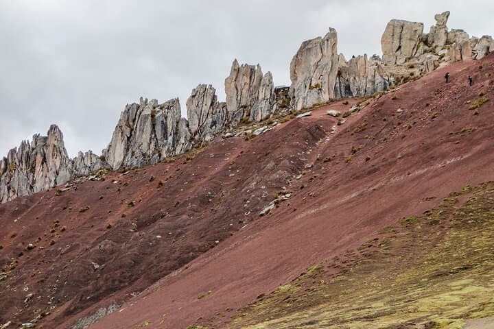Palcoyo Mountains Full-Day Tour from Cusco: Easier Rainbow Peaks & Andean Culture photo 2