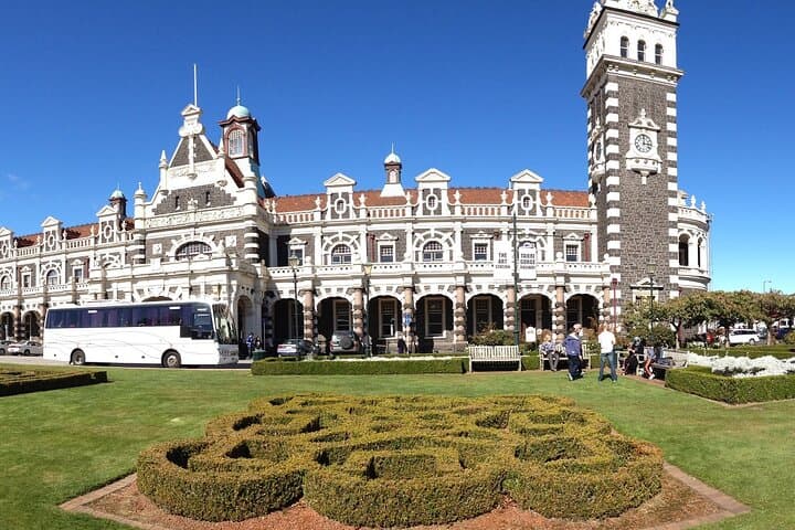 Dunedin Shore Excursion: Larnach Castle, Chinese Garden & Otago Peninsula Sightseeing photo 2