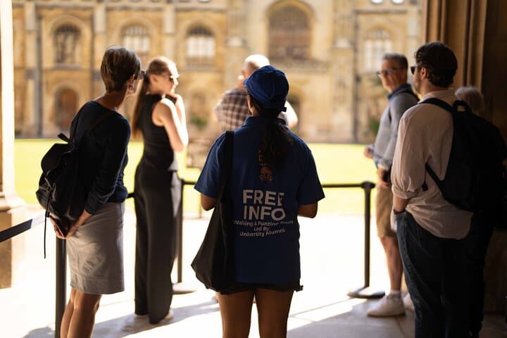 Private Cambridge University Walking Tour with Alumni Guide & King's College Chapel