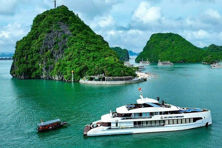 Ha Long Symphony Luxury Day Cruise — Sung Sot Cave, Ti Top & Kayak the Emerald Waters photo 1
