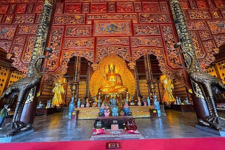 Ninh Binh Day Trip: Bai Dinh Pagoda, Trang An Boat Tour & Mua Cave Views photo 2