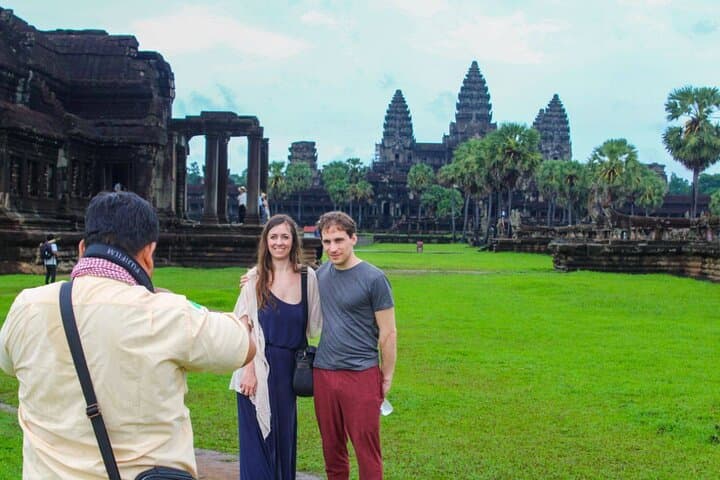 Cambodia 7-Day Private Tour: Angkor Temples, Tonle Sap & Sihanoukville Coastline photo 4