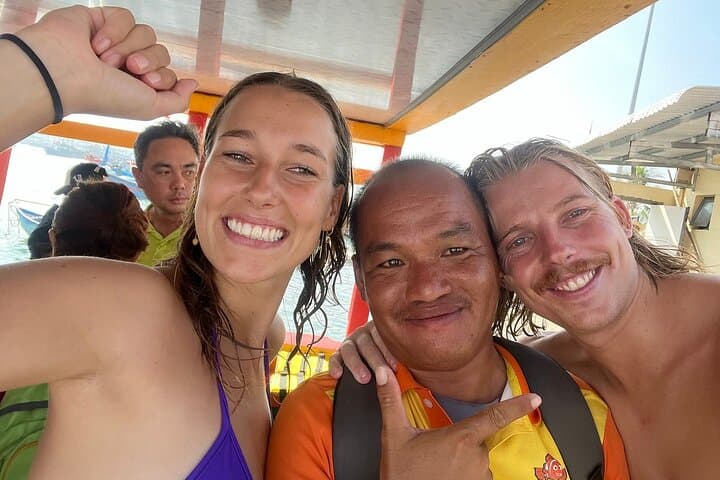 Nha Trang Island Snorkel & BBQ — Coral Reefs, Floating Bar and Beach Stop photo 2