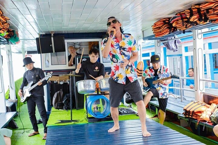 Nha Trang Island Escape: Snorkel Hòn Mun, Mud Spa & Beach BBQ photo 6