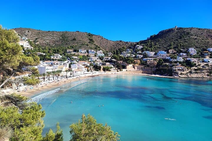 Costa Blanca Full-Day: Altea, Moraira & Jávea Boat Trip with Snorkel and Mediterranean Lunch photo 2