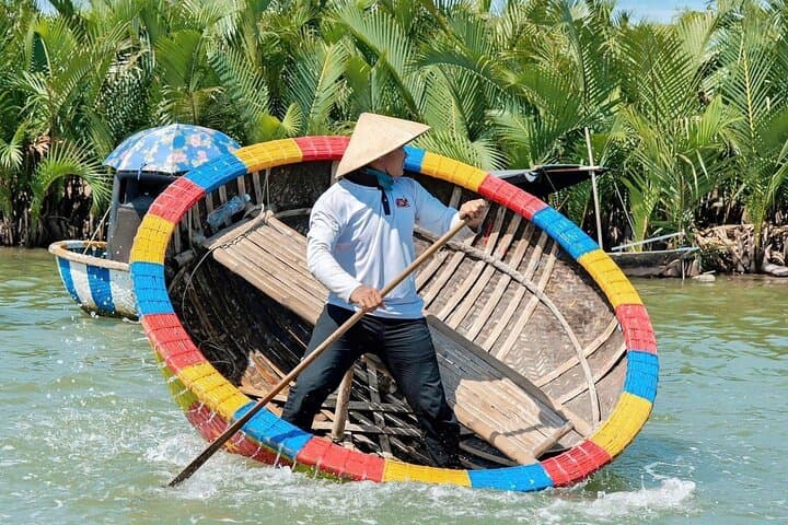 Coconut Basket Boat Ride in Cam Thanh — Paddle Traditional Vietnamese Basket Boats