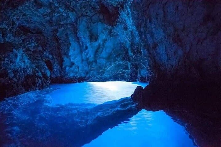 Dubrovnik Blue Cave & Green Caves Small-Group Boat Tour photo 4