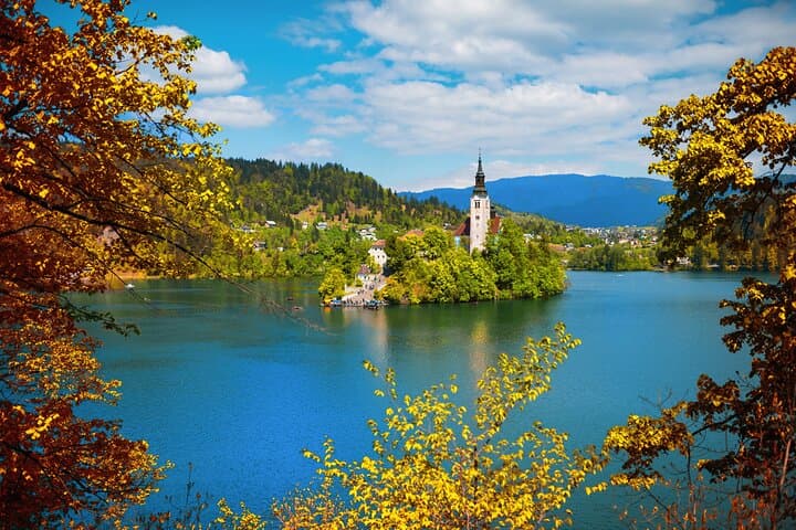 Lake Bled Express Walking Tour: 90-Minute Small-Group Lake Promenade