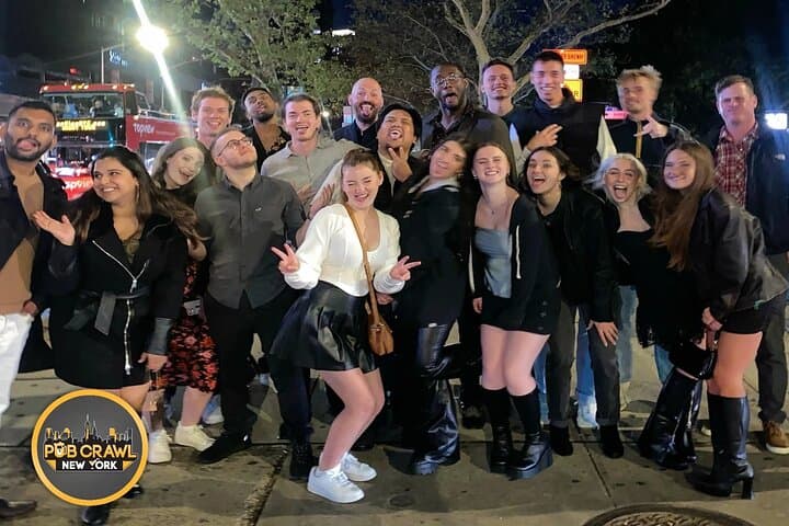 NYC Nightlife Crawl: Pub Crawl with Rooftop Club & VIP Entry photo 6