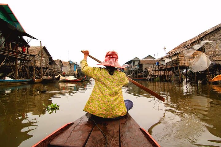 Sunset Boat Tour to Kampong Phluk on Tonlé Sap – Half-Day from Siem Reap photo 1