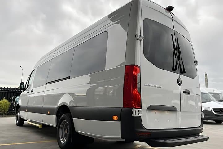 Christchurch Airport Transfer: Private Ride to City Center photo 4