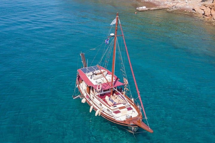 Athens Riviera Half-Day Swim & Greek BBQ Cruise: Varkiza to Hydrousa photo 1