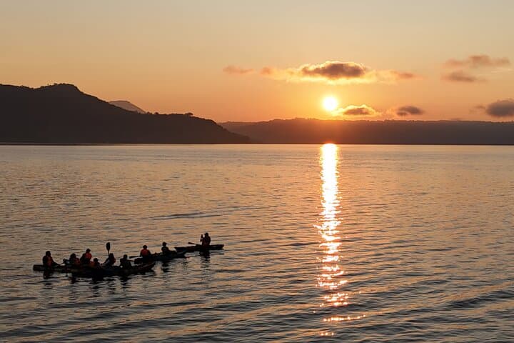 Sunrise Kayaking on Ilopango Lake: Guided Volcanic Crater Paddle from San Salvador photo 2
