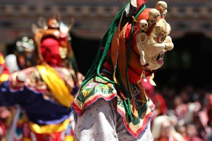 Bhutan Cultural Tours with Nature: Paro Tiger’s Nest, Dzongs & Valley Treks