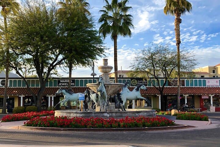 Private Phoenix & Scottsdale 4-Hour City Highlights Tour — Camelback, Frank Lloyd Wright & Local Gems photo 2