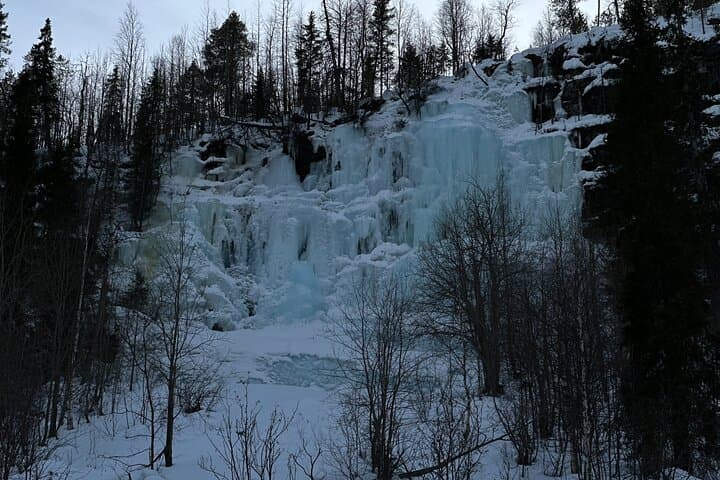 Korouoma Canyon Private Hike: Frozen Waterfalls & Finnish Campfire Experience photo 3