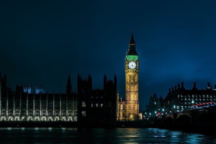 London by Night: Private Panoramic Chauffeur Tour of Iconic Sights photo 4