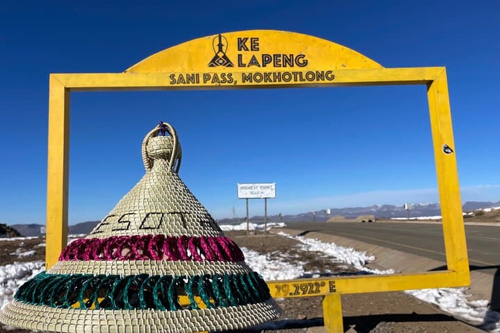 Extended Lesotho Day Tour: Sani Pass, Black Mountain & Basotho Villages