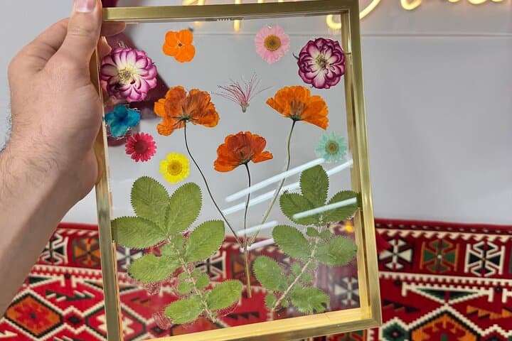 Pressed Flower Workshop in Philadelphia — Create an 8x10 Botanical Frame photo 2