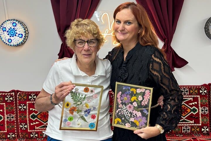 Pressed Flower Workshop in Philadelphia — Create an 8x10 Botanical Frame photo 6