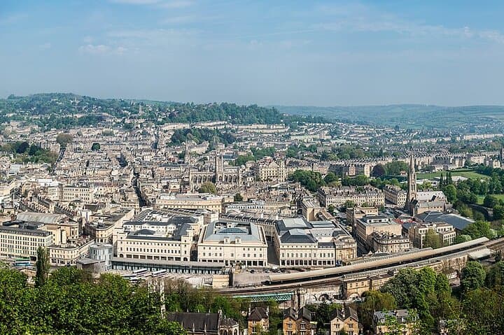 Private Day Trip to Windsor, Stonehenge and Bath from London — Chauffeur Service photo 5