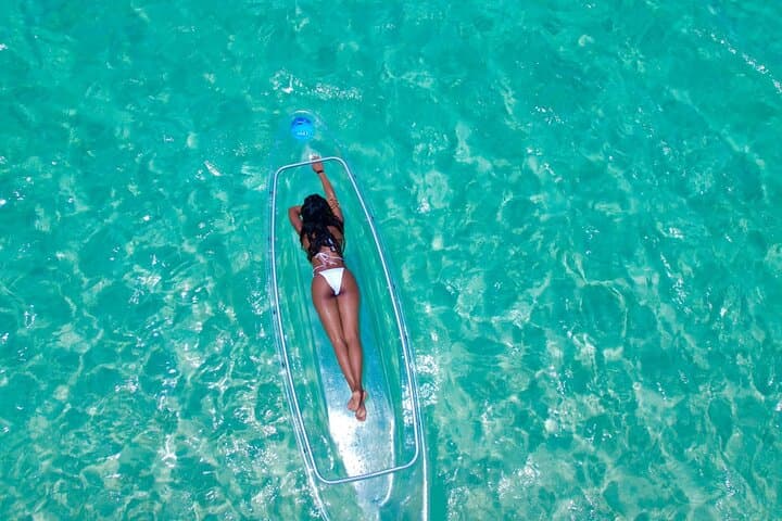 Negril Clear Kayak Photoshoot & Sunset Catamaran Cruise to Rick’s Cafe photo 3