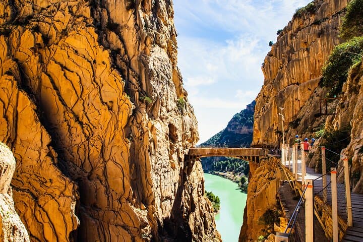 Caminito del Rey and El Chorro Gorge: Private Private Day Tour from Málaga