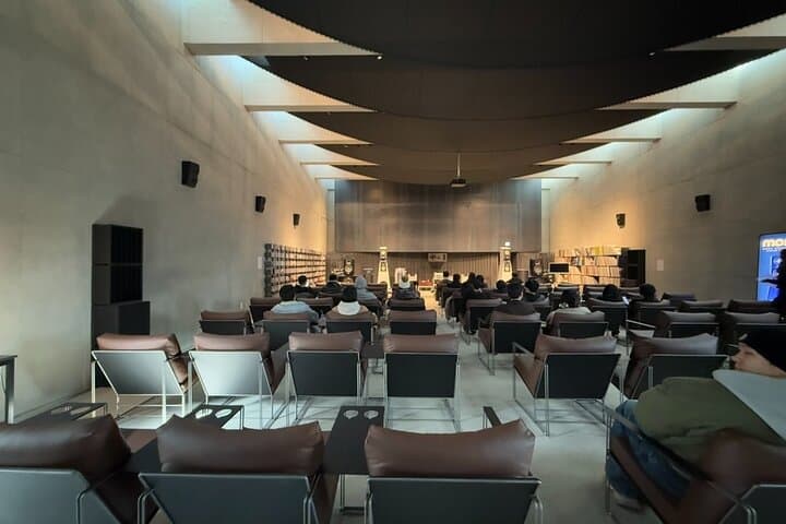 Seoul Working Moms Healing Retreat: Yoga, Classical Music & Spa Day photo 3